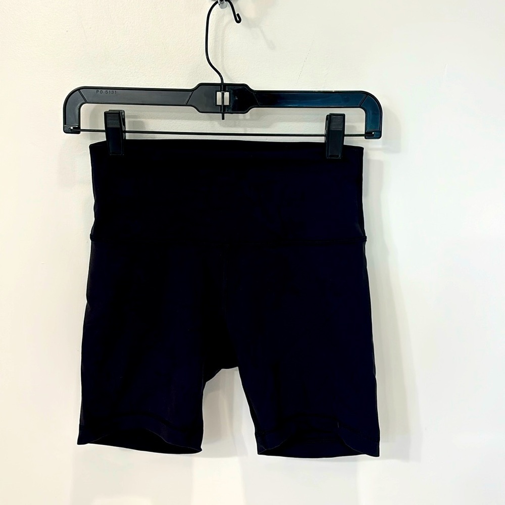 lululemon Align™ High-Rise Short 4" size 4